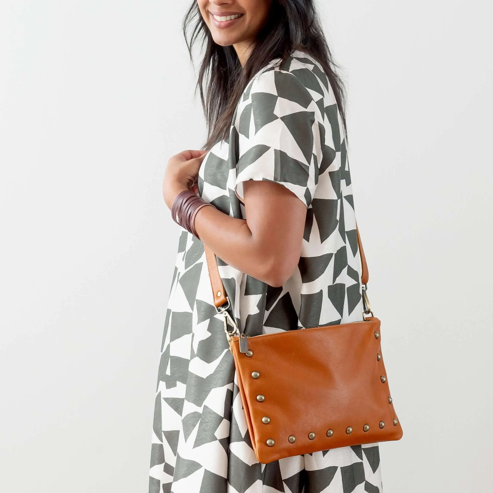 Nikki Clutch Crossbody - Whiskey